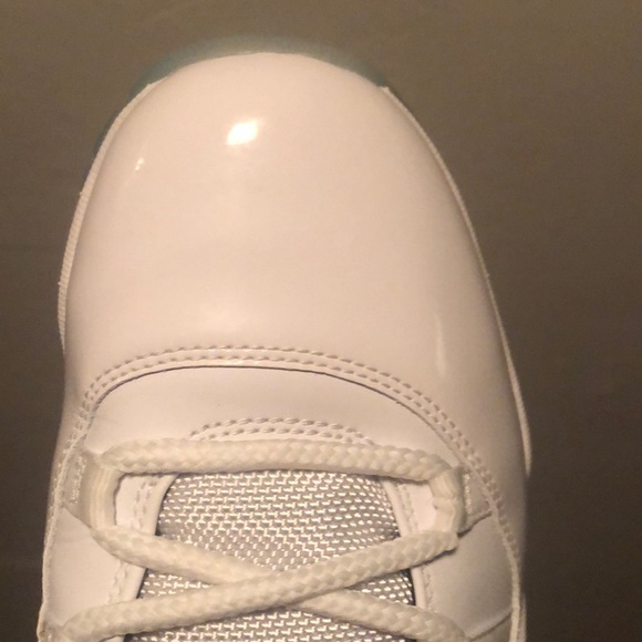 Nike Air Jordan 11 white size 10 - Picture 2 of 4